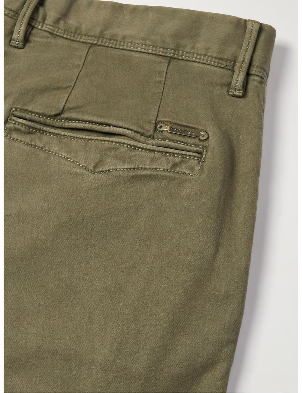 Almirante Seis Madrid | INCOTEX pantalón chino verde raso satinado