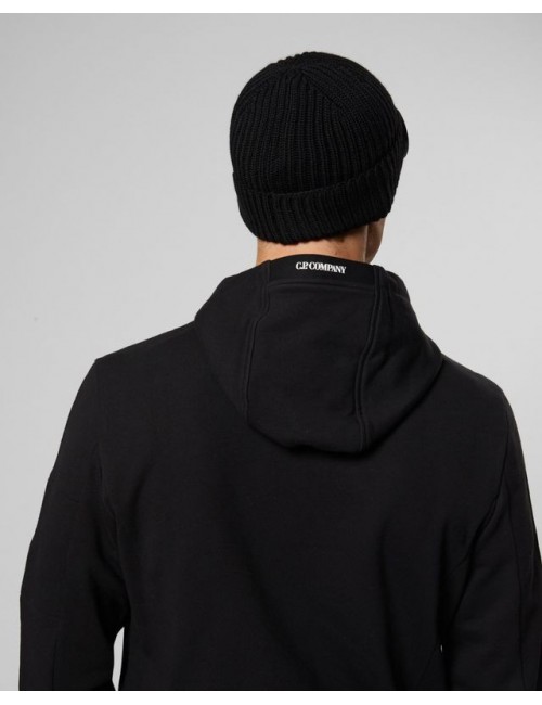 Ego Madrid | Gorro de lana  de CP Company negro con gafas