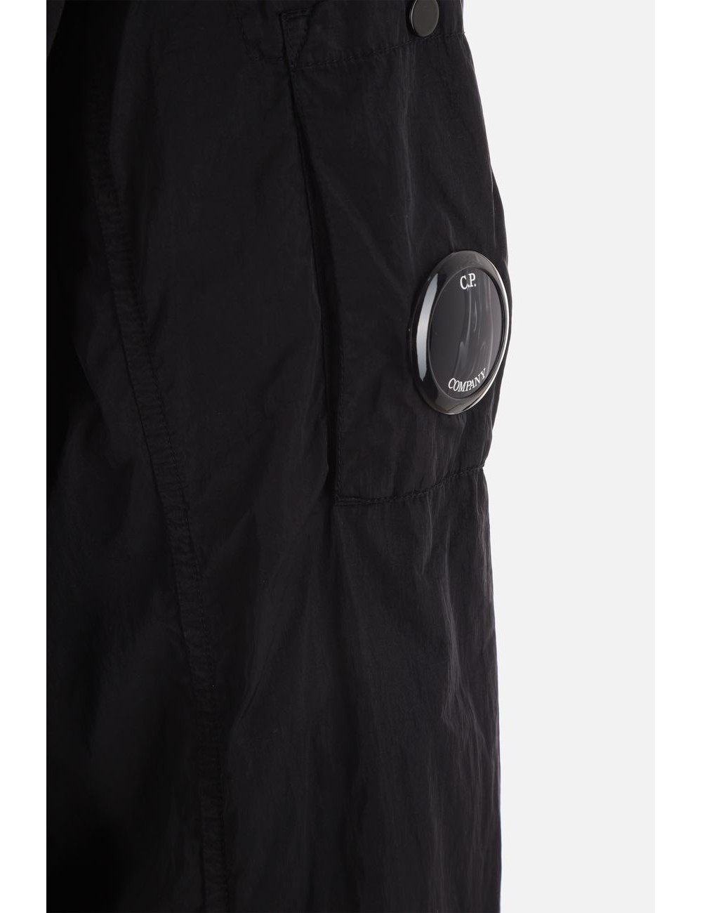 CP COMPANY Chrome-R Zipped Overshirt negro | Ego Madrid