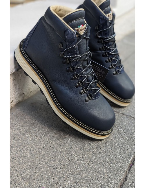Bota estilo montaña azul | Almirante Seis Madrid