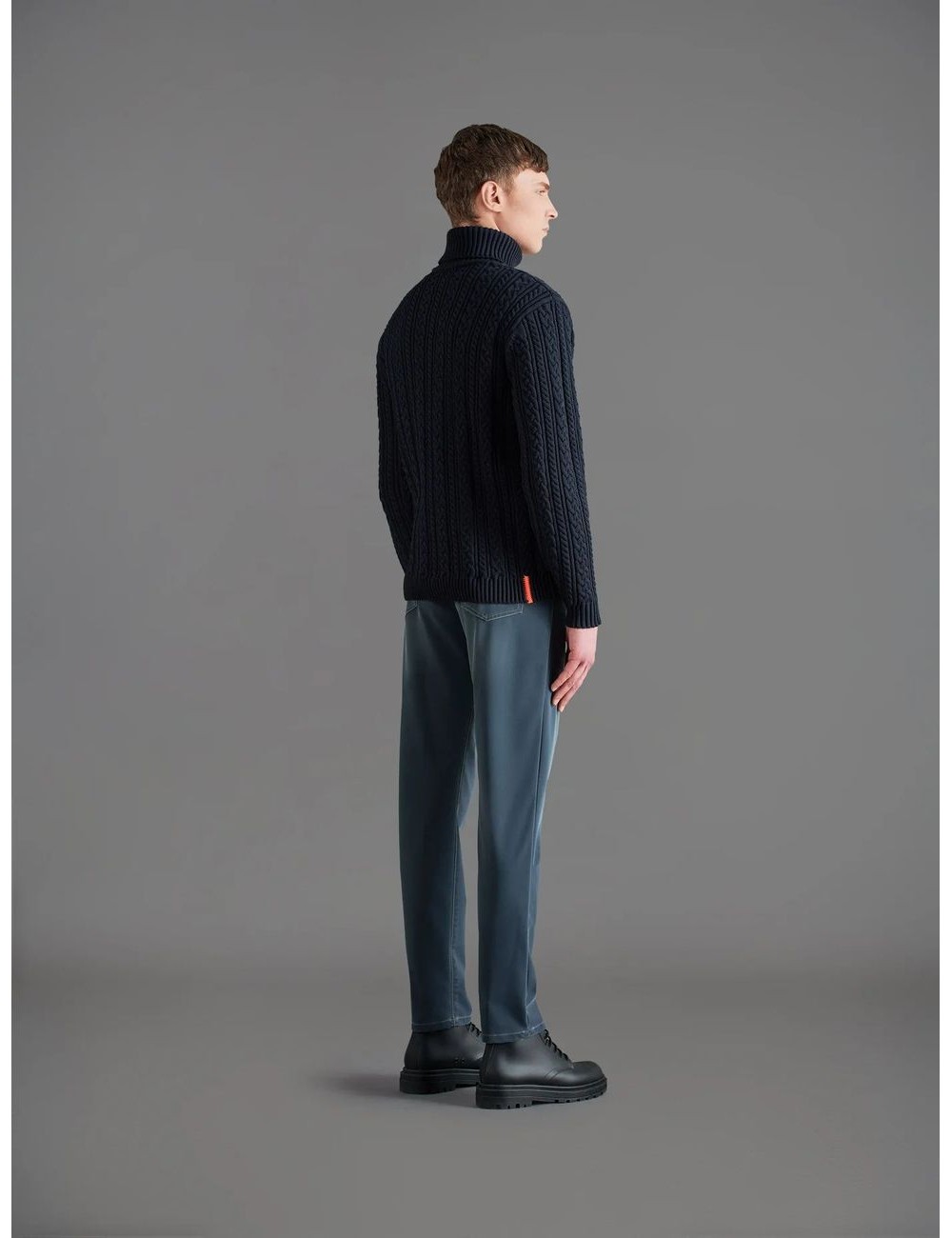RRD Jersey punto ochos cuello vuelto negro | Ego Madrid