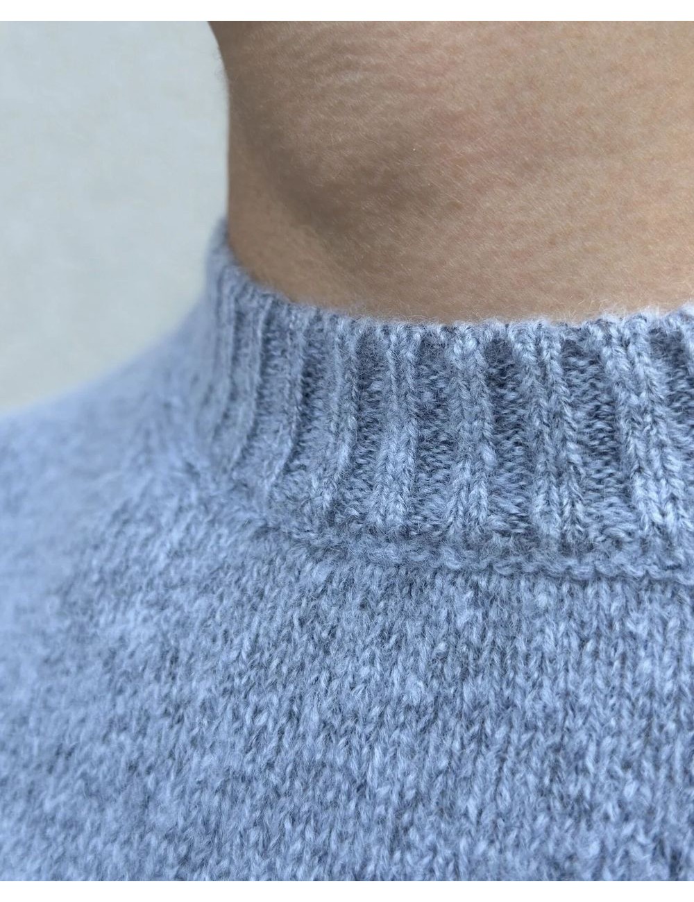 Fedeli jersey cashmere cuello redondo azul | Almirante Seis Madrid