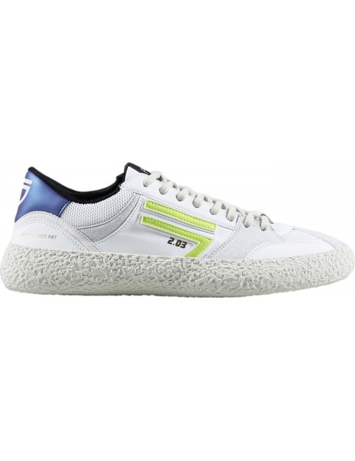 PURAAI zapatilla vegana blanca con logo en verde lima | Ego Madrid