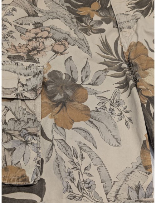 40Weft Bermudas Spy estampado floral fondo beige