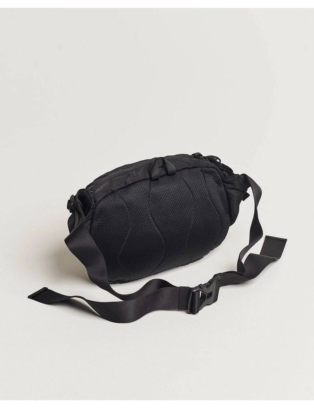 C.P.Compnay Nylon B Crossbody Pack riñonera negra | Ego Madrid oficial
