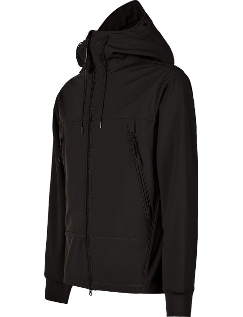 Cazadora soft shell-R negro CP Company con gafas | Ego Madrid
