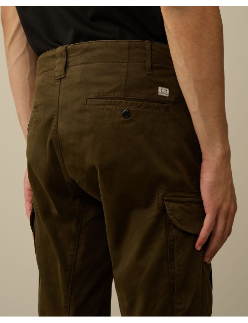 C.P. Company pantalón cargo sateen strech verde | Ego Madrid