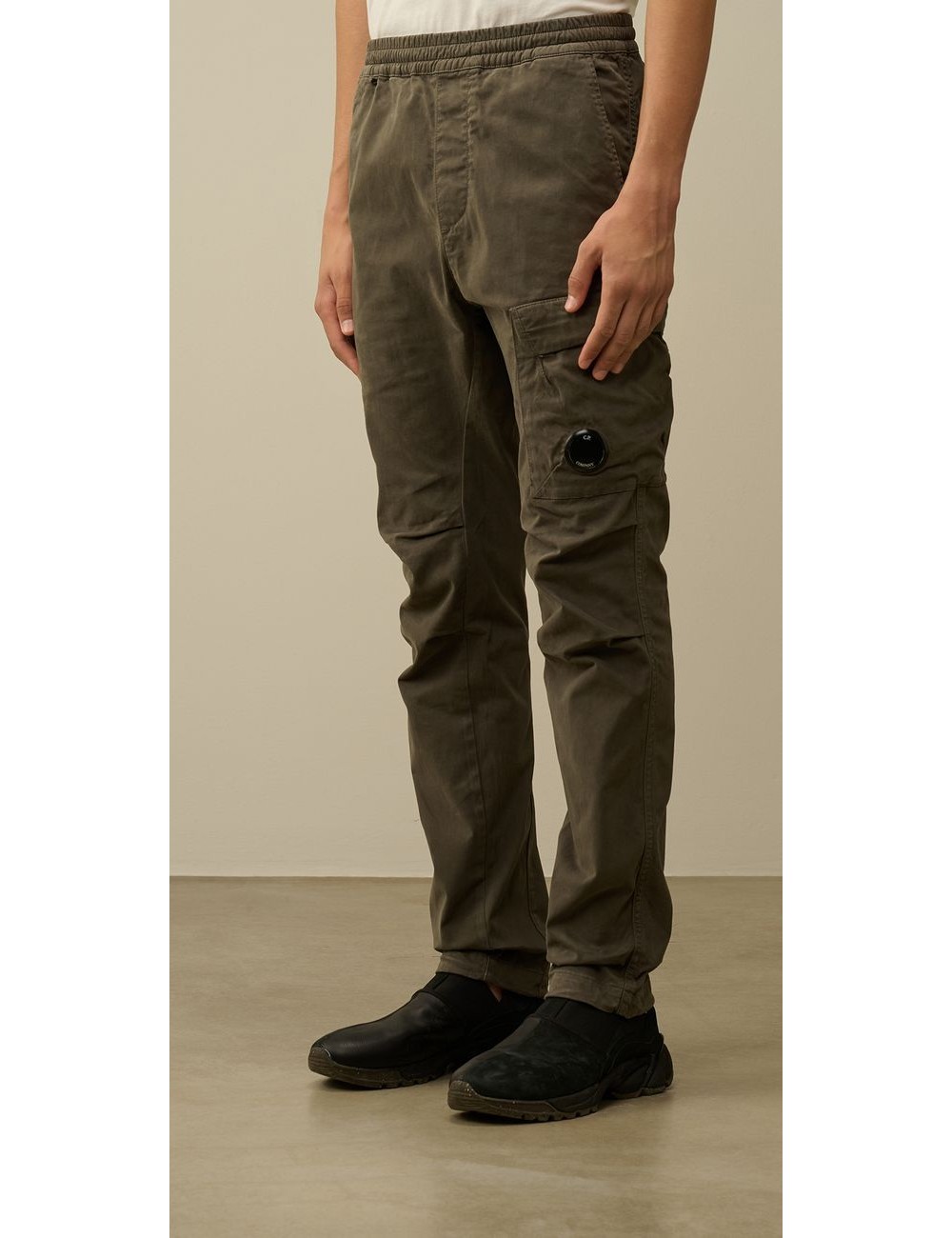 C.P. Company Stretch Sateen Ergonomic Cargo Pants verde | Ego Madrid