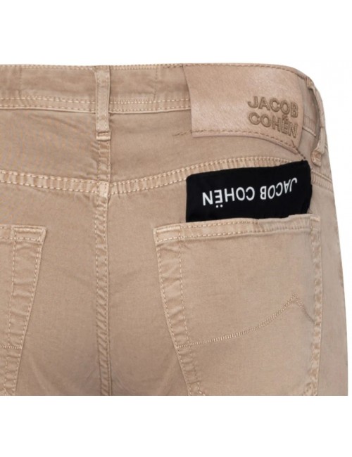 Jacob Cohën vaquero bard gabardina elástica beige arena | Ego Madrid