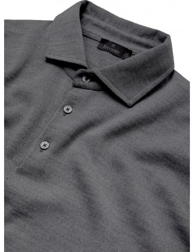 Ferrante polo negro cuello camisa gris | Almirante Seis Madrid 2
