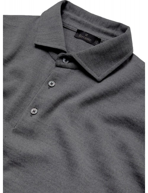 Ferrante polo negro cuello camisa gris | Almirante Seis Madrid