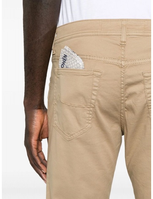 Jacob Cohën gabardina algodón beige almendra | Ego tienda Madrid
