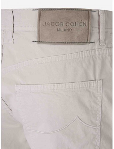 Jacob Cohën Bermudas Nicolás en gabardina de algodón elástico gris piedra 2
