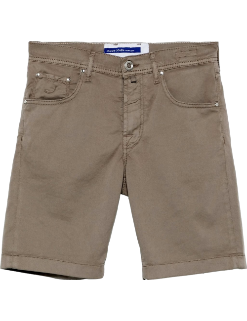 Jacob Cohën Bermudas Nicolás en gabardina de algodón elástico gris elefante