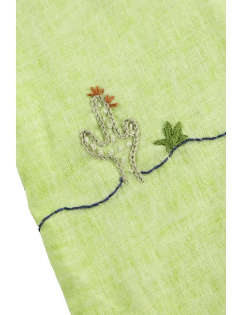BoB camisa verde algodón lino con bordados pintado con aerógrafo