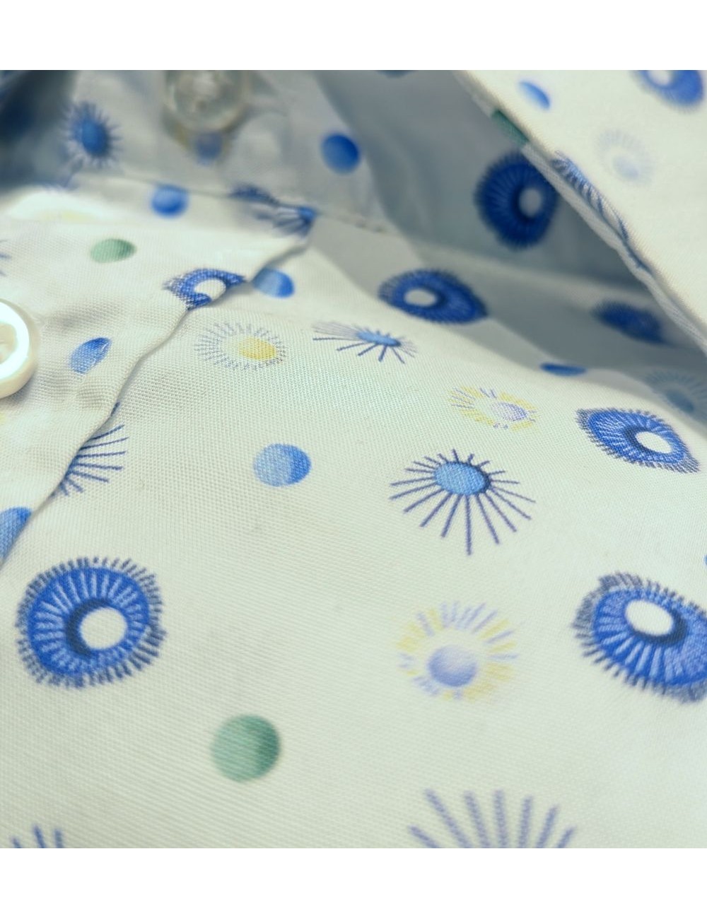 ALTEMFLOWER camisa fondo blanco estampados Supernova