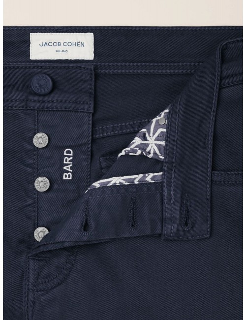 Jacob Cohën pantalón vaquero Bard sarga elástica de algodón y lyocell azul marino