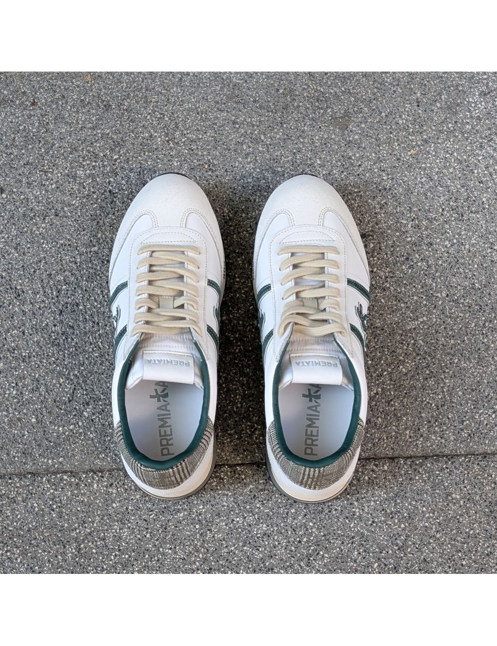 PREMIATA lucy 7841 piel blanca contrastes verde | Almirante Seis Madrid