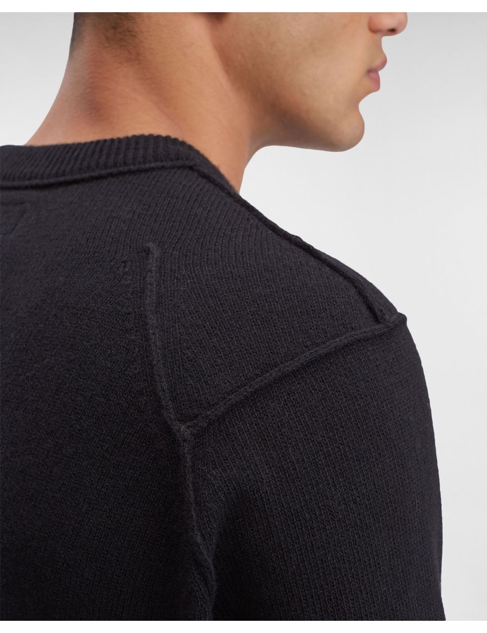 CP Company jersey cuello redondo lambswool grs negro | Ego Madrid oficial