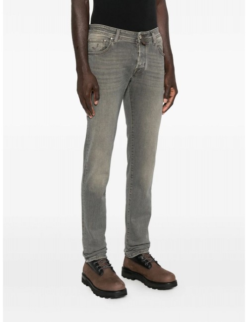 Jacob Cohën jeans Bard Fast gris empolvada con pespuntes marrones