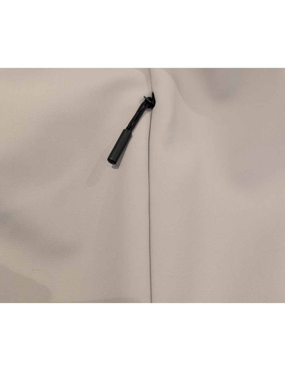 Fradi soft shell Beige | Almirante Seis Madrid