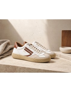 PURAAI zapatilla vegana Vintage Bark blanca y marrón 2