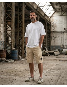 C.P. Company bermudas cargo saten strech beige claro con lente 2