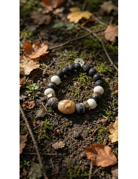 Pulsera piedras volcánicas, blancas y tuercas con cabuchón multicolor