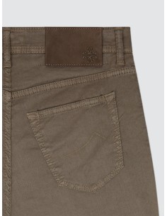 Pantalón elástico lino y algodón modelo Bard marrón claro - Jacob Cohën vista frontal 2
