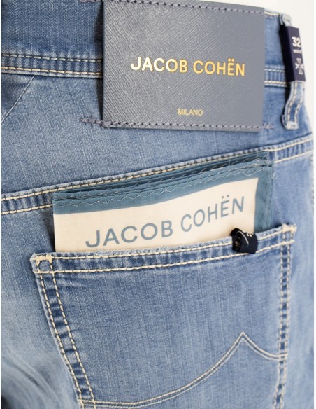Bermudas denim claro finas  Jacob Cohën  | Almirante Seis Madrid