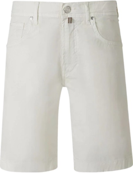 Jacob Cohën Bermudas modelo Nicolás gabardina de algodón elástico azul marfil vista frontal