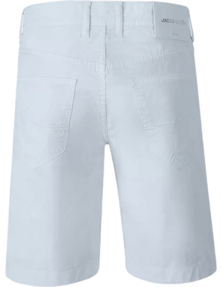Jacob Cohën Bermudas modelo Nicolás gabardina de algodón elástico azul claro vista trasera