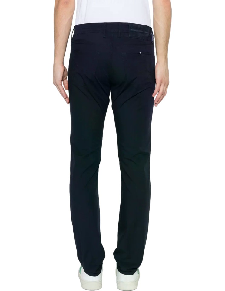 Pantalón 5 bolsillos con fabricación técnica azul marino - Jacob Cohën vista trasera