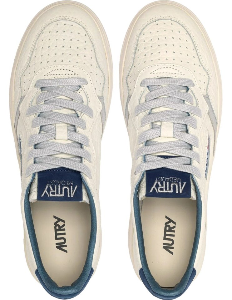 ZAPATILLAS MEDALIST LOW DE PIEL BLUE DEPTHS Y VAPOR NE20 VISTA CENITAL