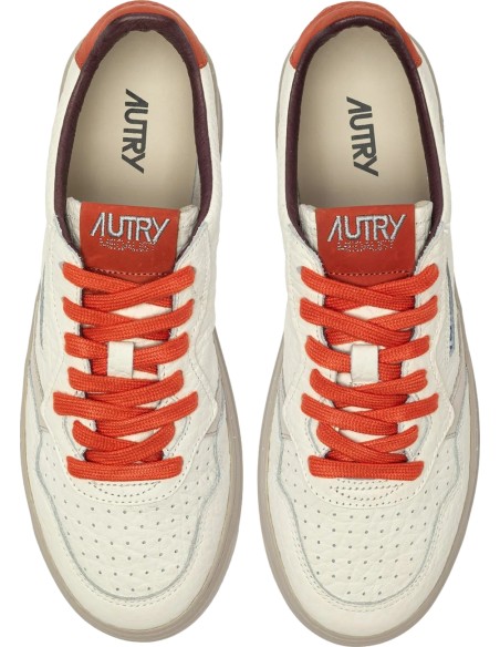 Autry zapatilla medalist low blanco piel rugosa contrastes calabaza AULM - NE17 vista vista cenital