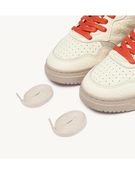 Autry zapatilla medalist low blanco piel rugosa contrastes calabaza AULM - NE17 vista punteras y codones