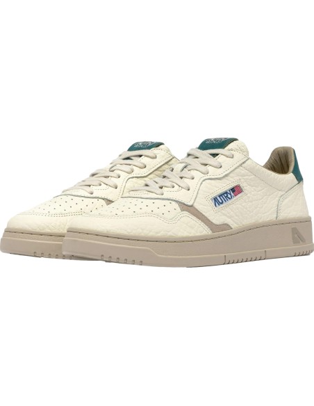 Autry zapatilla medalist low blanco piel rugosa contrastes mar oscuro referencia AULM - NE18 vista dos pues