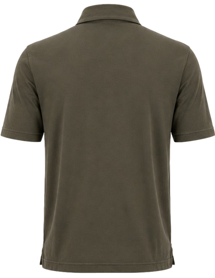 Filippo de Laurentiis polo manga corta en crepe cotton verde militar vista espalda