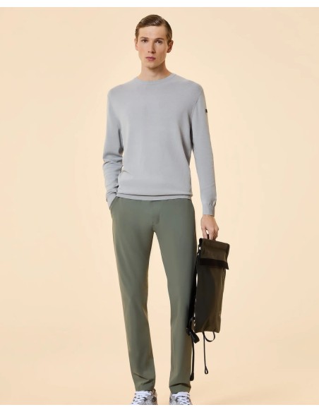 RRD Pantalón chino tejido surflex invierno verde claro - Roberto Ricci Designs con maniqui