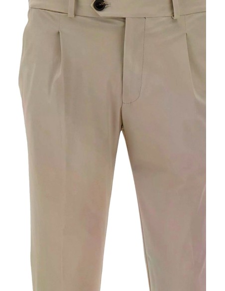 RRD Pantalón chino 1 pinza tejido surflex invierno beige - Roberto Ricci Designs vista frontal detalle pinza
