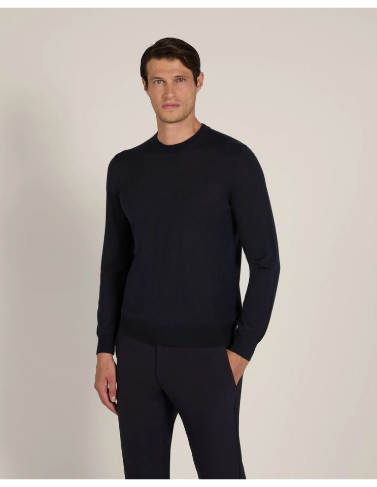 ZANONE - Slowear jersey cuello redondo azul marino lana merino fino vista puesto en u hombre en su vista frontal