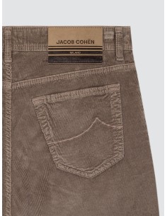 Jacob Cohën vaqueros de pana elástica  marrón claro vista frontal 2