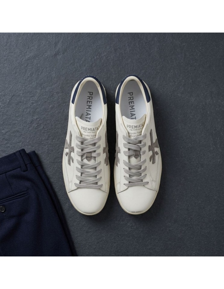 Premiata Steven Print Edition blanco talonera azul y logo gris steven 8479 vista  cenital