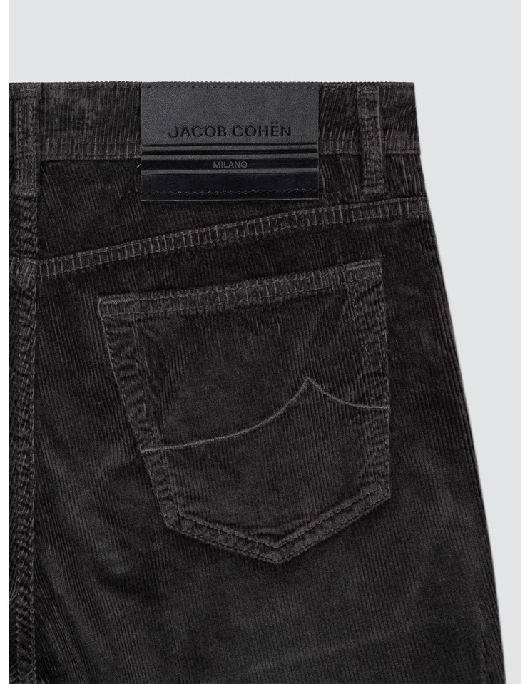 Jacob Cohën vaqueros de pana elástica gris detalle etiqueta