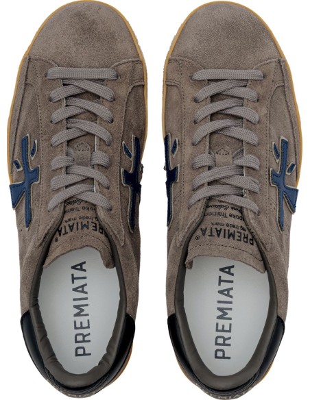 Premiata Steven 8475 piel gris plomo con logo azul y talón negro