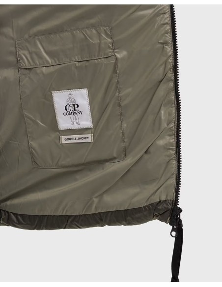 C.P. COMPANY Chaqueta de plumón DD SHELL color verde Fallen Rock