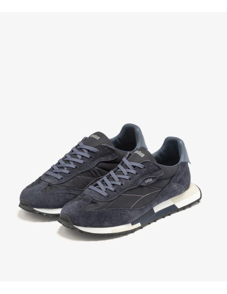Ghōud SNEAKERS Rush M9 Azul Medianoche vista diagonal dos pies
