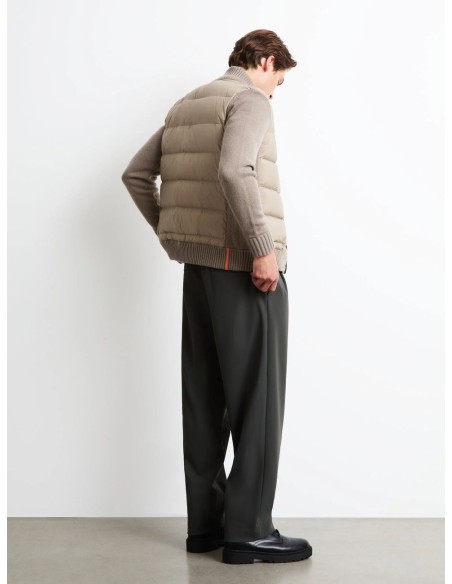 Chaqueta híbrida RRD de plumón de pato 90/10 con mangas de lana y cachemira vista espalda