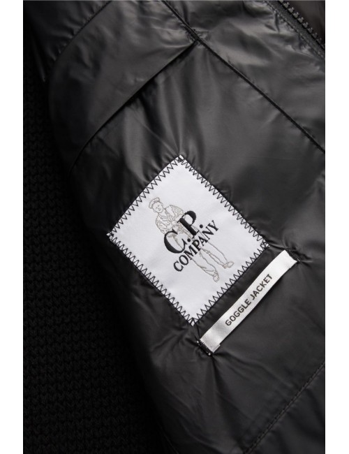 C.P. Company Merino Wool Padded Hybrid Hood Jacket negro con gafas detalle bolsillo interior