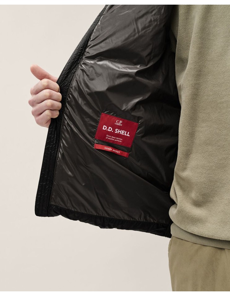C.P. Company Merino Wool Padded Hybrid Hood Jacket negro con gafas detalle etiqueta dd shell